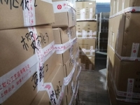 9月30日，想接正規(guī)廠家的手工活，手工活外發(fā)加工項目，很多人選擇手工之家手工創(chuàng)業(yè)成功，圖為勵志珠珠繡串珠手工材料倉庫備貨剪影