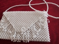 7月26日，可靠的手工活外發(fā)，在家做手工活，手工之家的個性化定制是珠繡手工事業(yè)的一大創(chuàng)新，圖為勵志珠珠繡串珠手工產(chǎn)品剪影