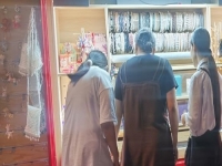 不做限制，包括加工人員在內(nèi)，大家都可以這樣掙錢--- --- 記手工之家成品銷售新平臺