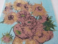 自由奔放的向日葵，一針一線串珠繡，掌握的是自由奔放的人生