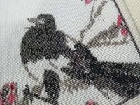 11月21日，帶回家做的手工項(xiàng)目，居家副業(yè)項(xiàng)目，手工之家的手工事業(yè)踏實(shí)、有優(yōu)勢，圖為勵(lì)志珠珠繡串珠手工產(chǎn)品剪影