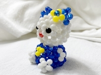 12月30日，手工外發(fā)加工正規(guī)的廠家，農(nóng)村手工加工項目靈活就業(yè)，做好手工之家的純手工項目要思想和行動統(tǒng)一，圖為勵志珠珠繡串珠手工產(chǎn)品剪影