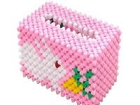 1月17日，在家做手工掙錢，靈活就業(yè)好手工項目，手工之家的純手工項目是一個整體，有前景，圖為勵志珠珠繡串珠手工產(chǎn)品剪影