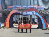 讓珠繡串珠精美手工走進更多人的生活！------記手工之家受邀參加第29屆中國義烏國際小商品（標(biāo)準(zhǔn)）博覽會