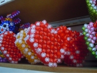 外發(fā)手工活正規(guī)平臺，串珠手工加工和銷售的前景很好