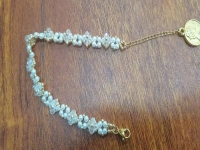 6月18日，手工活兼職招聘信息，開串珠手工加工廠，在家做手工副業(yè)靈活就業(yè)，手工之家是大家共同收入成長的舞臺，圖為串珠米珠繡純手工產(chǎn)品剪影