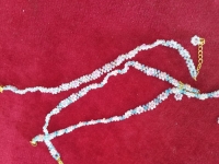 6月26日，在家做兼職的正規(guī)平臺(tái)，開手工加工廠，居家手工好副業(yè)，與手工之家合作，選擇對(duì)不對(duì)看這幾點(diǎn)就知道，圖為串珠米珠繡純手工產(chǎn)品剪影