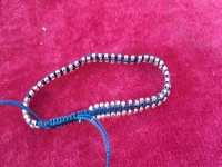 6月30日，可在家做的兼職手工活, 想接正規(guī)廠家的手工項(xiàng)目，開手工加工廠，在家做手工靈活就業(yè)創(chuàng)業(yè)，選手工之家，這里的手工有優(yōu)勢(shì)，圖為串珠米珠繡純手工產(chǎn)品剪影