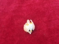 11月16日，手工活外發(fā)加工可靠嗎？純手工靈活就業(yè)創(chuàng)業(yè)，微創(chuàng)業(yè)做手工傳承官，在手工之家，自由選擇、靈活掙錢，圖為串珠米珠繡純手工產(chǎn)品剪影