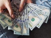 手工產(chǎn)品再也不擔心回收，把手工拿回家做，開手工加工廠的人是這樣做的