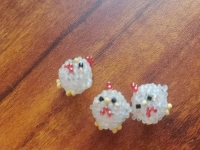 米珠繡串珠純手工產品鑒賞，萌小雞精靈