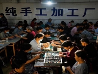 在家不再焦慮，小成本創(chuàng)業(yè)開手工加工廠，4 點(diǎn)讓人穩(wěn)定可靠發(fā)展，踏實(shí)掙錢