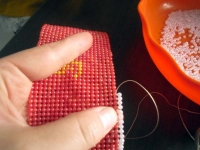 義烏需要找手工活做，七彩夜光泥人