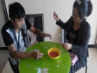 山東聊城恩愛(ài)夫妻前來(lái)手工活之家學(xué)習(xí)珠繡加工在家創(chuàng)業(yè)