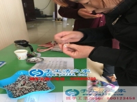 貴州肖女士想帶領(lǐng)村里婦女加工手工活賺錢(qián)致富哪里有？