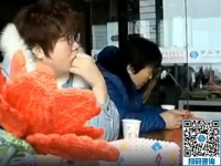 婆媳倆來(lái)手工之家考察并滿意地加入小本串珠繡創(chuàng)業(yè)村代