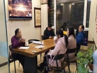 加大珠繡市場(chǎng)化、著重產(chǎn)品創(chuàng)新------記邯鄲學(xué)院文化產(chǎn)業(yè)管理專(zhuān)業(yè)主任一行到手工之家調(diào)研指導(dǎo)