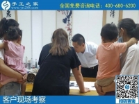 7月27日，是不是可信可靠的外發(fā)手工活，用加工費(fèi)結(jié)算判斷是個(gè)好方法，手工之家接待考察加工客戶剪影