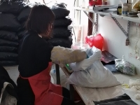 發(fā)貨、整理兩不誤------手工之家材料庫年終大盤點(diǎn)行動開始