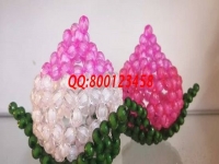 8月10日，就業(yè)創(chuàng)業(yè)好項(xiàng)目，拿回家做的手工活，手工之家的手工活代理加工項(xiàng)目很受大家的歡迎，圖為勵(lì)志珠珠繡串珠產(chǎn)品實(shí)拍