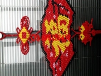 9月23日，可以帶回家做的手工活兼職和創(chuàng)業(yè)好項目，可信可靠，產(chǎn)品設(shè)計精美、種類豐富，就在手工之家，圖為勵志珠珠繡串珠產(chǎn)品實拍