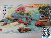 傳統(tǒng)手工促進(jìn)鄉(xiāng)村經(jīng)濟(jì)發(fā)展，越來(lái)越多的人在家做這份手工活外發(fā)加工