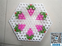 創(chuàng)意串珠小飾品精美環(huán)保時(shí)尚讓許多人愛不釋手，是居家賺錢好項(xiàng)目