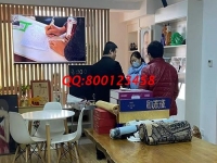 2月24日，在家做手工加工活，手工之家的珠繡串珠外發(fā)手工活，是在家手工活，圖為手工之家接待考察合作加工客戶剪影