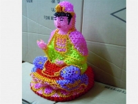 漂亮的串珠工藝品，純手工制作可以拿回家做