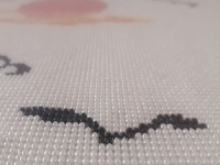 為什么大家都非常努力做這里的串珠加工手工活呢？