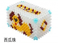 兼顧得好，忙于做珠繡串珠手工活也不耽誤干農(nóng)活