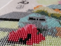 居家賺錢的方法有多種，在家做手工活加工串珠受青睞